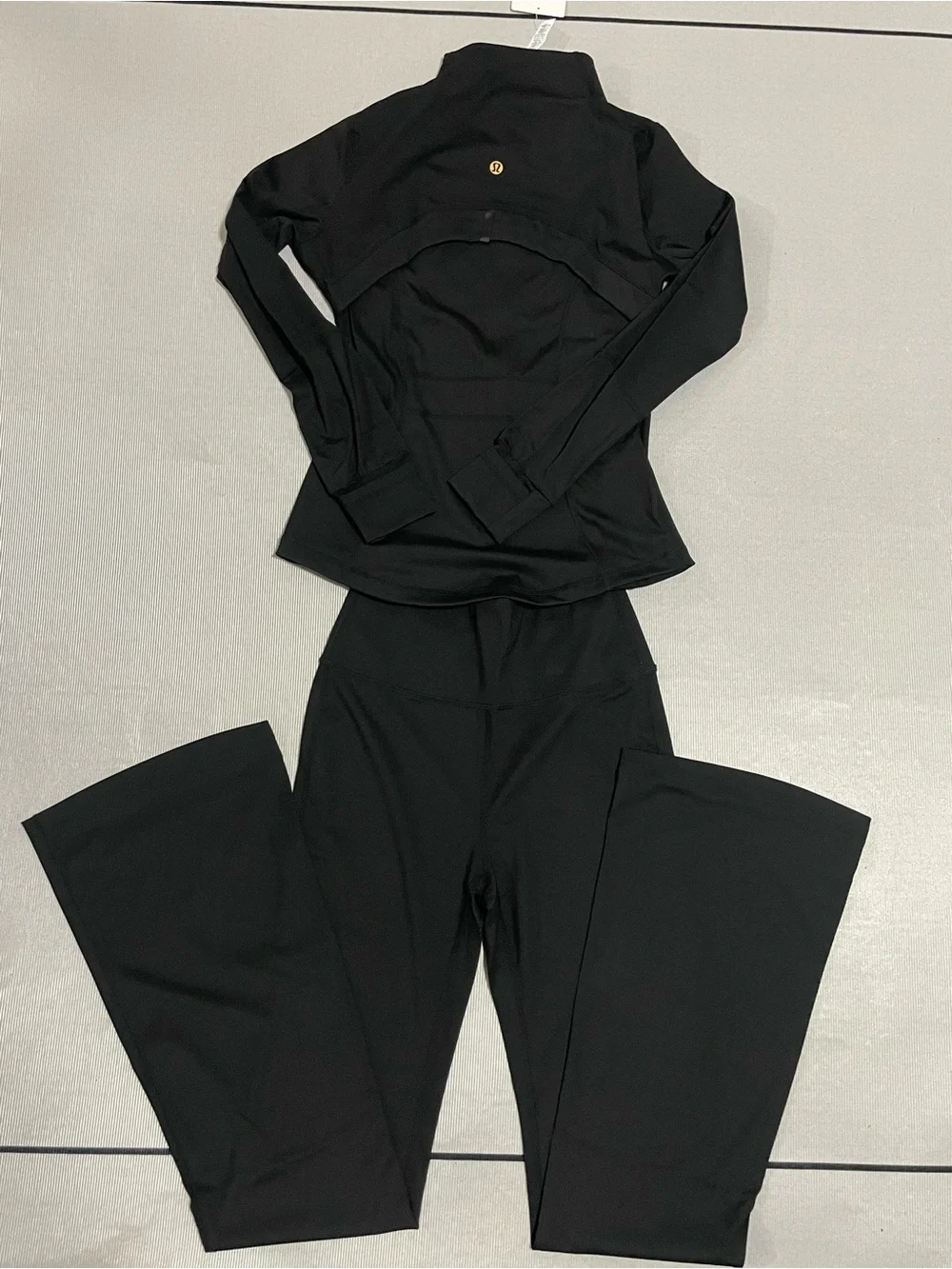 lululemon athletica streamlined black